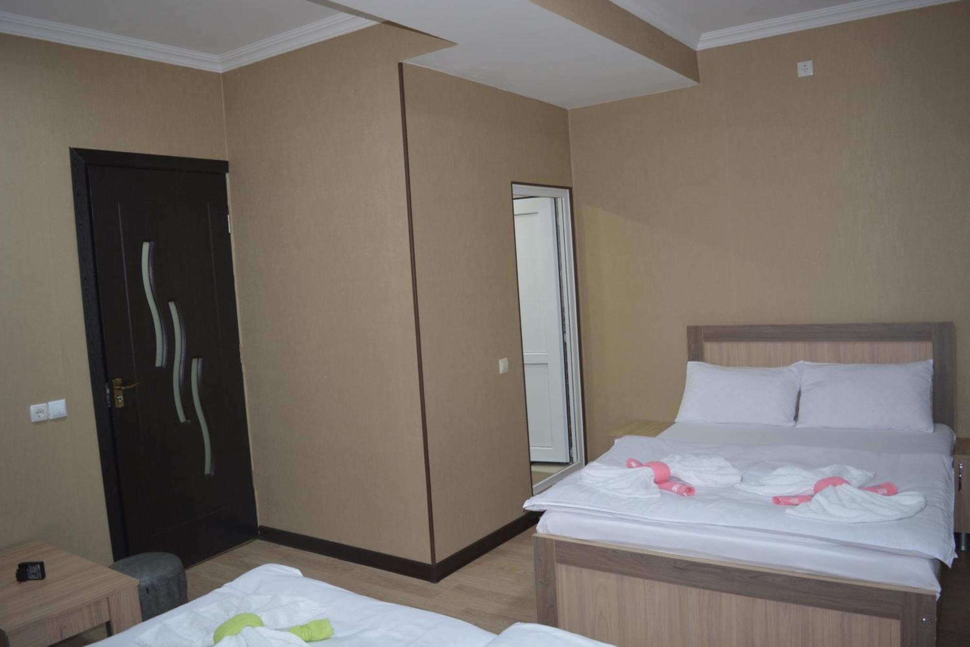 Millennium Rabati Hotel Akhaltsikhe  Bagian luar foto